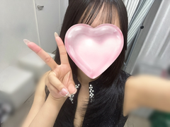 黒髪にした🖤⋆͛*͛