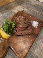 🍗⊂(ᵔ𐃷ᵔ)⊃🍖にっくにく！！