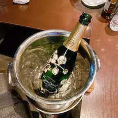 しんだ