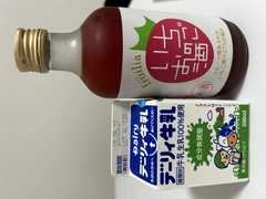 🍓🥛