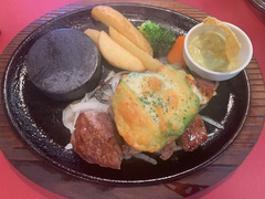 🍴