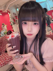 🥂𓈒𓏸︎︎︎︎