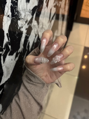 ネイル変えた💅✨