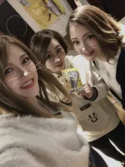 🍾