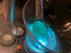 🥂🫧️🩵