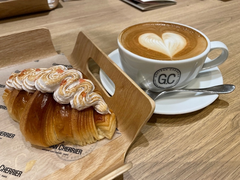 クロワッサン🥐Cafe