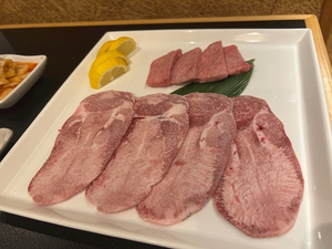 美月|都城市 牟田町のキャバクラ|Jardin(ハルディン)
