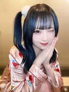 あき|新宿区 歌舞伎町のガールズバー|すたあちるどれん()