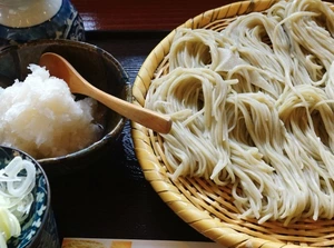 ゆずは|三島市 一番町のガールズバー|どれみ・カフェ(ドレミカフェ)