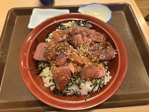 エミ （スタッフ）|海部郡 蟹江町錦のキャバクラ|carthago(カルタゴ)