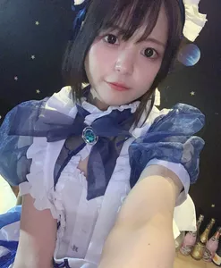 ぽめ|新宿区 歌舞伎町のガールズバー|すたあちるどれん()