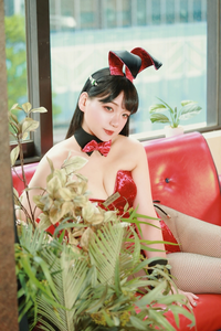 七海 はるか|文京区 湯島のガールズバー|BUNNY LOUNGE B4 上野(バニーラウンジ ビーフォーウエノ)