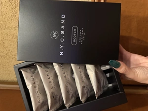 LANA.|長崎市 本石灰町のラウンジ|RELAIR(リレア)