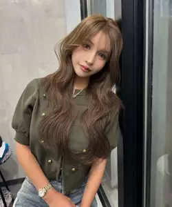 愛泉 萌華|新宿区 歌舞伎町のキャバクラ|FOURTY FIVE(フォーティーファイブ)