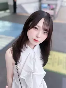 れいか|川越市 本川越のガールズバー|Lily(リリー)