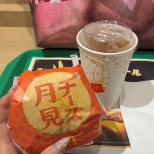 ヒナ|さいたま市 大宮区仲町のキャバクラ|ai(アイ)