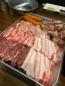 るな|鹿児島市 山之口町のキャバクラ|HANARE(ハナレ)