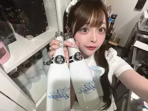 ももにゃ|新宿区 歌舞伎町のキャバクラ|VXY(ヴィクシー)