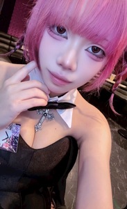 くらめ|長崎市 本石灰町のガールズバー|Party Bunny(パーティーバニー)