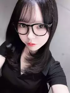 れいか|川越市 本川越のガールズバー|Lily(リリー)
