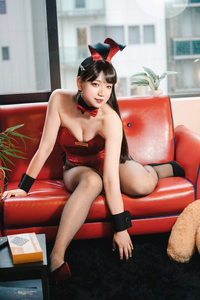 七海 はるか|文京区 湯島のガールズバー|BUNNY LOUNGE B4 上野(バニーラウンジ ビーフォーウエノ)