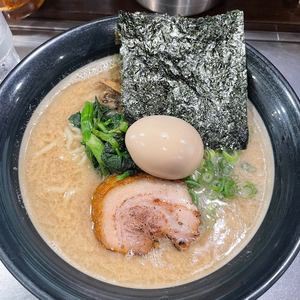 ゆいな|豊島区 東池袋のコンカフェ|Gilgamesh(ギルガメッシュ)
