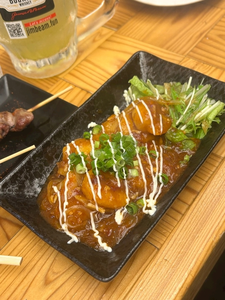 ゆな|小田原市 栄町のガールズバー|& Co.(アンドコー)