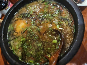 ゆり|福岡市 博多区中州のスナック|HALEMOANA(ハレモアナ)