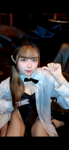 すみれ|長崎市 本石灰町のガールズバー|Party Bunny(パーティーバニー)
