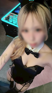 ほのか( ՞. ̫.՞)"‬|文京区 湯島のガールズバー|BUNNY LOUNGE B4 上野(バニーラウンジ ビーフォーウエノ)