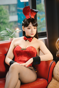 七海 はるか|文京区 湯島のガールズバー|BUNNY LOUNGE B4 上野(バニーラウンジ ビーフォーウエノ)