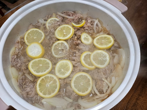 ゆり|福岡市 博多区中州のスナック|HALEMOANA(ハレモアナ)