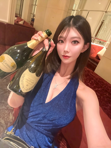 三鷹 真綺|札幌市 すすきののニュークラブ|P&J(ピーアンドジェイ)