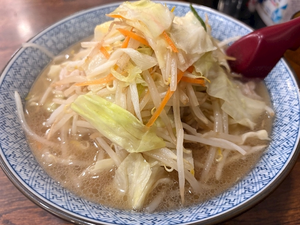ゆか|彦根市 平田町のラウンジ|L'Atelier(アトリエ)