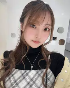七愛 ゆずは|新宿区 歌舞伎町のキャバクラ|蘭○(ランマル)