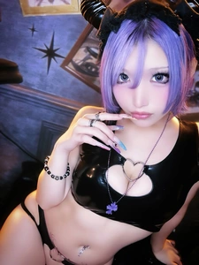らみ|新宿区 歌舞伎町のコンカフェ|B4BYCR4SH(ベイビークラッシュ)