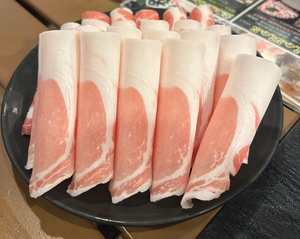 美月|都城市 牟田町のキャバクラ|Jardin(ハルディン)
