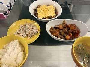 ココネ|長崎市 本石灰町のラウンジ|RELAIR(リレア)