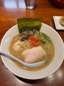 らぶぶ|小田原市 栄町のガールズバー|& Co.(アンドコー)