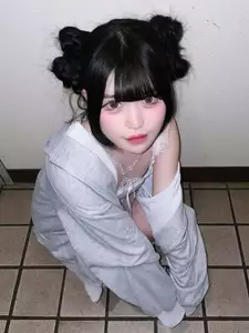 おすし|新宿区 歌舞伎町のコンカフェ|B4BYCR4SH(ベイビークラッシュ)