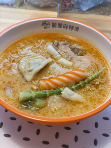 サナ|鹿児島市 山之口町のキャバクラ|HANARE(ハナレ)
