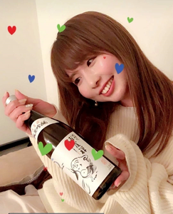 えみ|中央区 銀座のキャバクラ|La vie et(ラヴィエ)