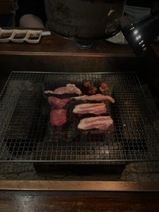 もえ|新宿区 歌舞伎町のラウンジ|:(コロン)