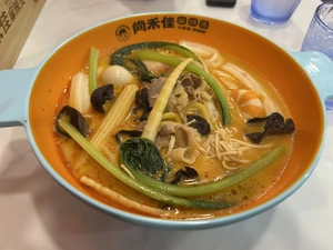 のん|長崎市 銅座町のキャバクラ|QUEEN(クイーン)