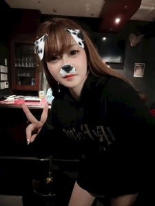 みさと|豊島区 西池袋のガールズスナック|OWL(アウル)