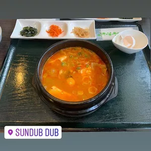 涼宮 れみ|那覇市 松山のキャバクラ|DIA RESORT(ダイアリゾート)