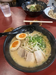 大尻 桃|宮崎市 中央通のガールズバー|ミヤバニ()