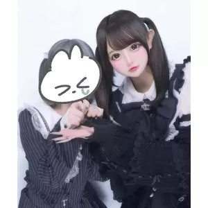 なな