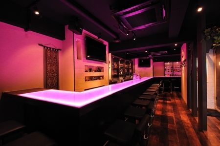 GIRLS BAR CORUNDUM