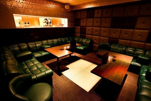 MONDO Glitters Lounge -TAKASAKI-求人情報